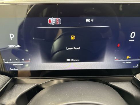 New 2026 Nissan Kicks SR w/ Cold Weather Package image 16