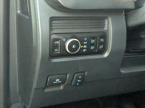 Used 2025 Ford F250 Lariat w/ Lariat Ultimate Package image 10