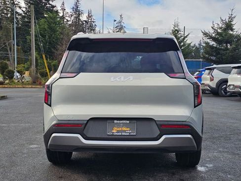 New 2026 Kia EV9 Wind image 4