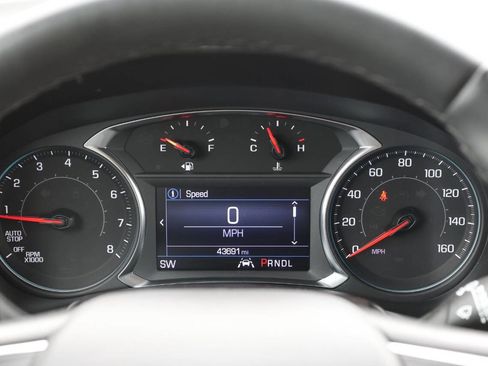 Used 2024 Chevrolet Equinox LT AWD/4WD image 19