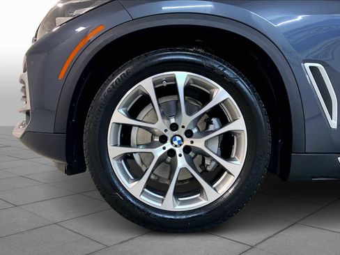 Used 2019 BMW X5 xDrive40i w/ Convenience Package image 10