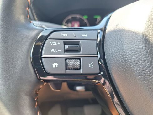 Used 2025 Honda CR-V Sport Touring image 13