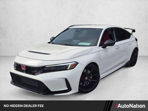 Used 2024 Honda Civic Type R image 1