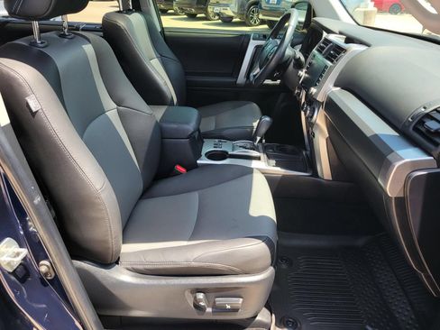Used 2024 Toyota 4Runner SR5 Premium w/ Moonroof Package RWD image 13