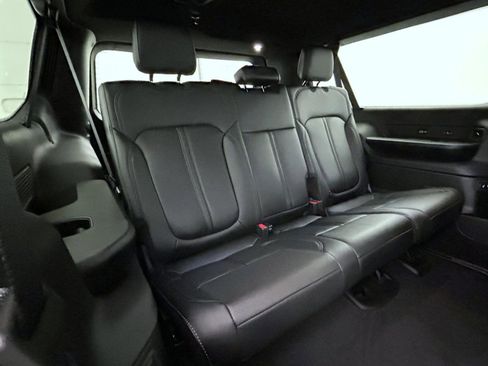 New 2026 Jeep Grand Wagoneer L Limited AWD/4WD image 19
