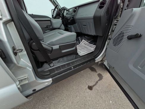 Used 2014 Ford F350 XL image 20