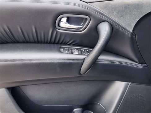 Used 2022 Nissan Armada SV w/ Cargo Package image 17