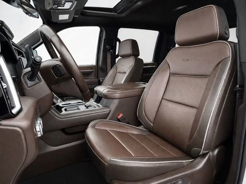 Used 2024 GMC Sierra 2500 Denali w/ Denali Reserve Package image 10