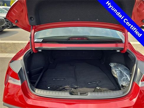 Certified 2025 Hyundai Elantra Sport image 22