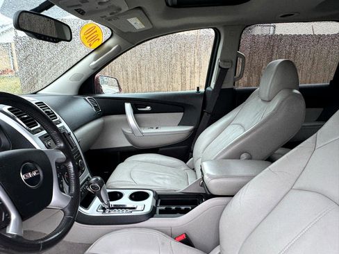 Used 2010 GMC Acadia SLT image 10