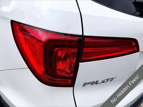 Used 2017 Honda Pilot Elite image 28