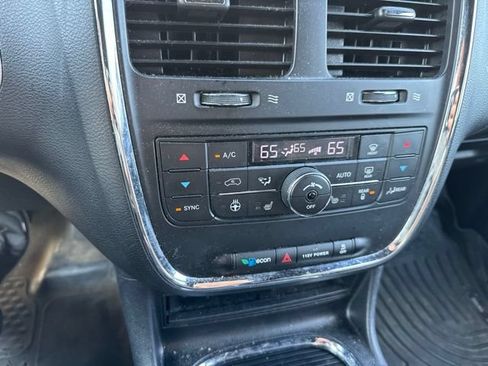 Used 2019 Dodge Grand Caravan GT FWD image 11