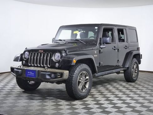 Used 2017 Jeep Wrangler Unlimited Sahara AWD/4WD image 2