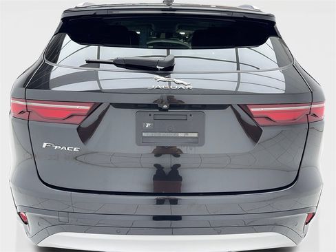 Used 2023 Jaguar F-PACE S image 11