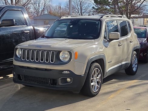 Used 2015 Jeep Renegade Latitude w/ Popular Equipment Group image 2