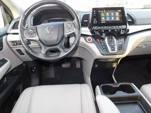 Used 2024 Honda Odyssey EX-L image 17