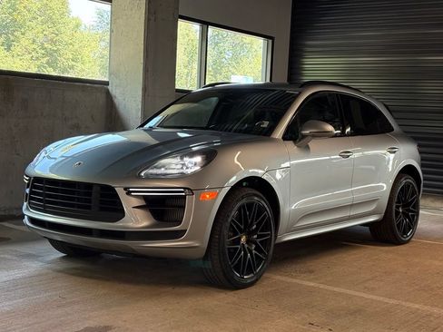 Used 2020 Porsche Macan Turbo AWD/4WD image 1