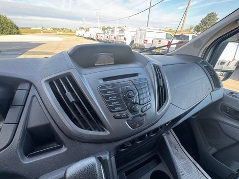 Used 2019 Ford Transit 250 image 15