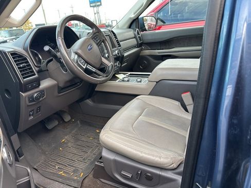 Used 2020 Ford Expedition Limited w/ Equipment Group 302A image 5