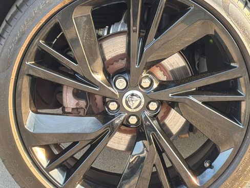 Used 2024 Jaguar I-PACE R-Dynamic HSE AWD/4WD image 5