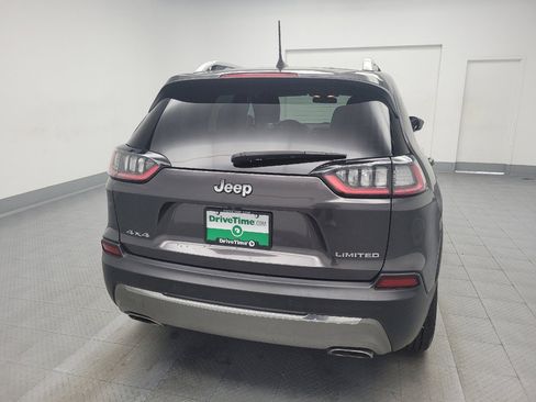 Used 2019 Jeep Cherokee Limited image 7
