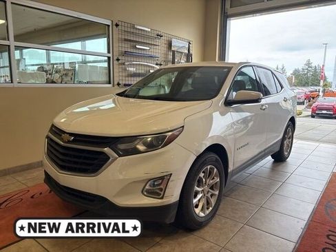 Used 2018 Chevrolet Equinox LT image 1