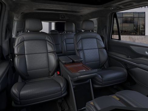 New 2026 Lincoln Navigator Black Label AWD/4WD image 26