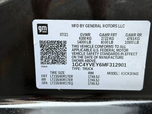 Used 2021 Chevrolet Silverado 3500 High Country w/ Safety Package II AWD/4WD image 28
