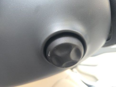 Certified 2023 GMC Acadia Denali w/ Black Diamond Edition image 23