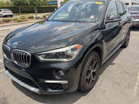 Used 2018 BMW X1 xDrive28i AWD/4WD image 2