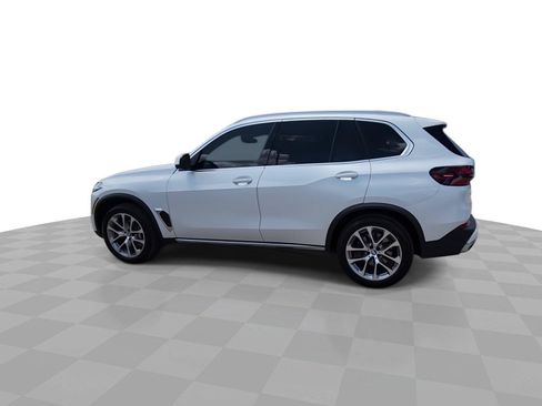 Used 2024 BMW X5 sDrive40i w/ Premium Package RWD image 6