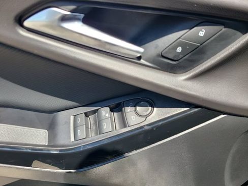 New 2027 Chevrolet Equinox LT FWD image 19