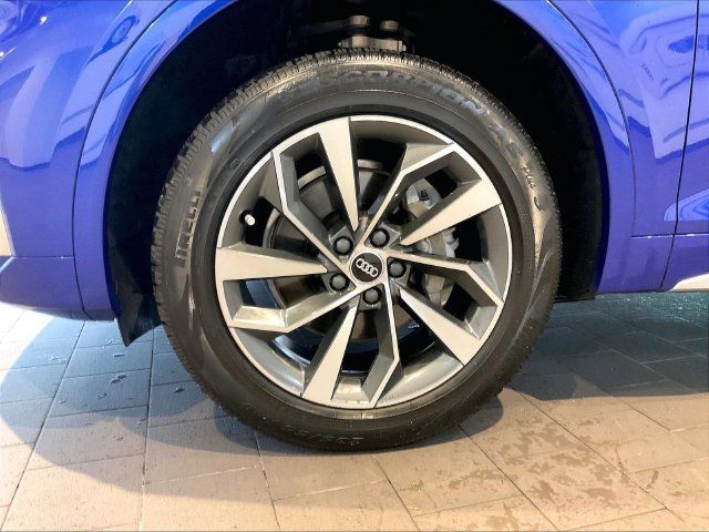 Used 2021 Audi Q5 2.0T Premium Plus w/ Premium Plus Package AWD/4WD image 9