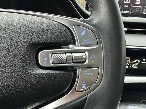 Used 2025 Genesis GV70 2.5T image 18