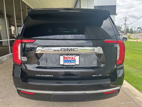 Used 2022 GMC Yukon SLT w/ SLT Premium Package RWD image 6