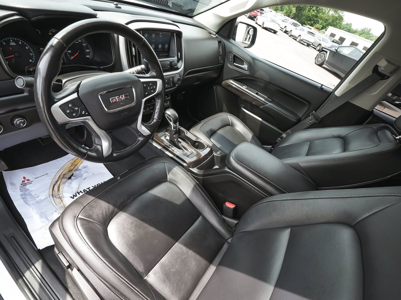 Used 2022 GMC Canyon Elevation w/ Elevation Premium Package AWD/4WD image 14