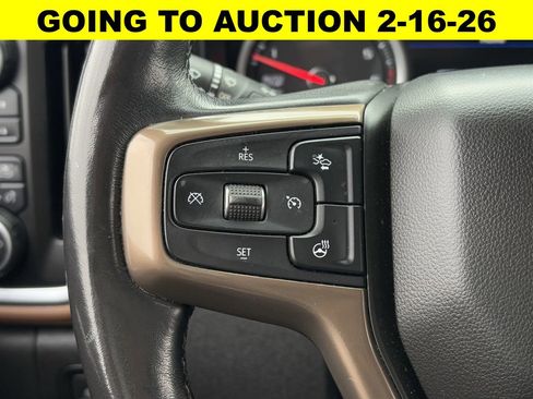 Used 2021 Chevrolet Silverado 1500 High Country w/ Technology Package image 15