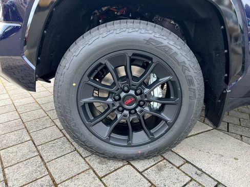 New 2026 Toyota Tundra Limited AWD/4WD image 18