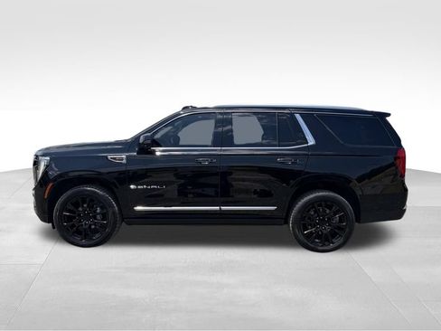 Used 2025 GMC Yukon Denali w/ Sun & Power Step Package AWD/4WD image 13