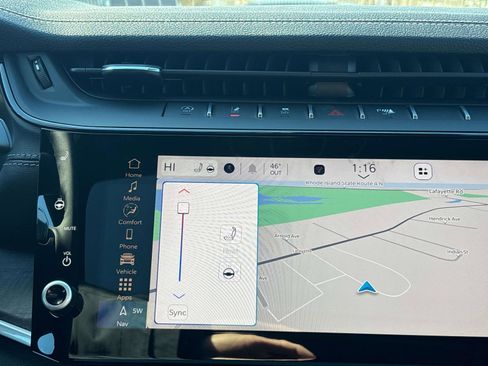 New 2026 Jeep Grand Cherokee Altitude image 13