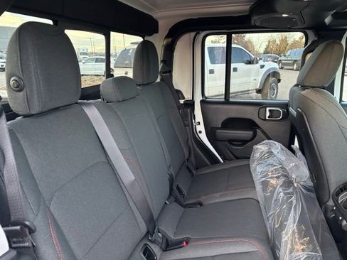 New 2026 Jeep Gladiator Rubicon w/ Safety Group AWD/4WD image 21