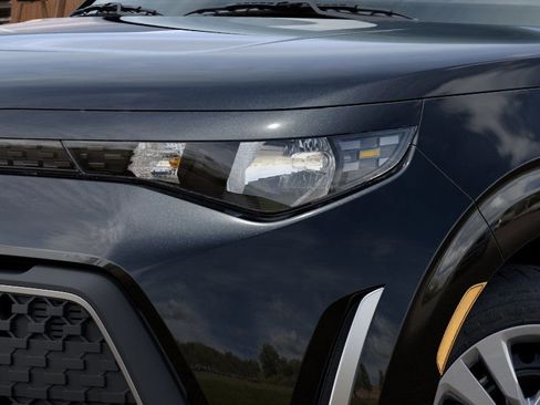 New 2025 Kia Soul LX image 11