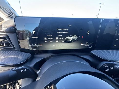 New 2026 Nissan Kicks SR w/ SR Premium Package image 15