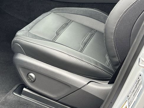 New 2026 Mercedes-Benz GLE 53 AMG 4MATIC Coupe image 12