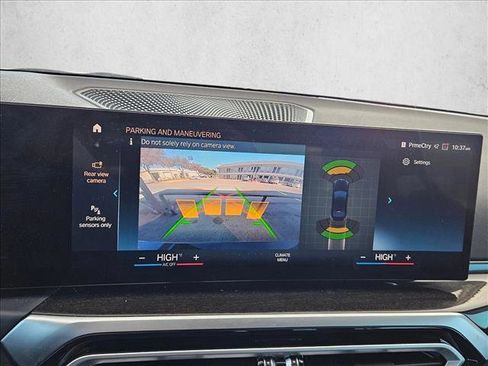 Used 2023 BMW 330i Sedan w/ Convenience Package image 16