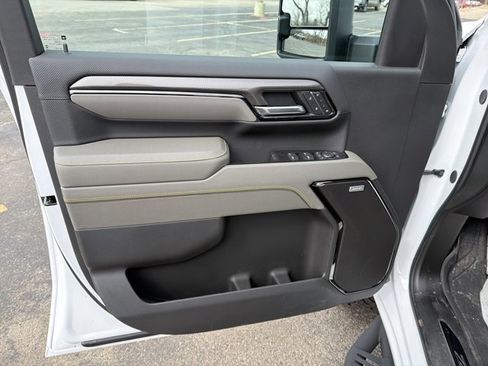 New 2026 Chevrolet Silverado 2500 ZR2 w/ LPO, Dark Essentials Package image 10