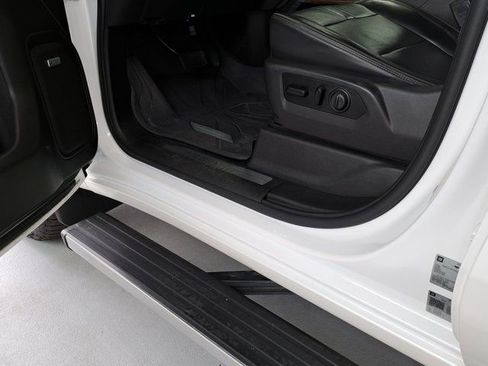 Used 2020 Chevrolet Silverado 1500 High Country w/ Trailer Camera Package image 8