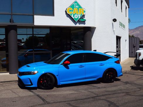 Used 2023 Honda Civic Type R image 4