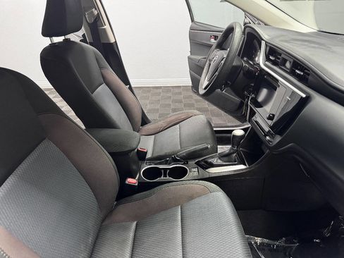 Used 2017 Toyota Corolla LE image 53