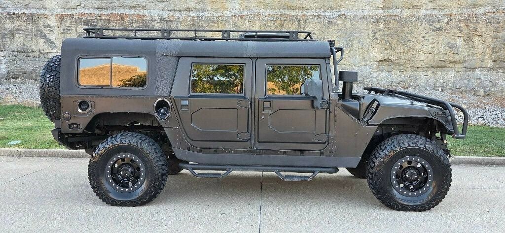 Used 1998 HUMMER H1 4-Door Open Top AWD/4WD image 2